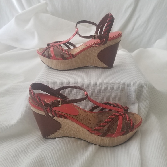 Marc Fisher Wedges - Picture 4 of 4